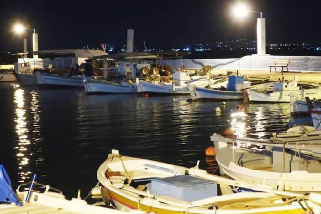 Πολυτελές Διαμέρισμα 2 Χαλκίδα-Παραλία Αυλίδος Paralia Avlidhos Ngoại thất bức ảnh
